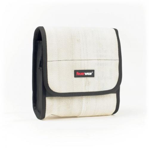Feuerwear Umhängetasche "Carl" weiss